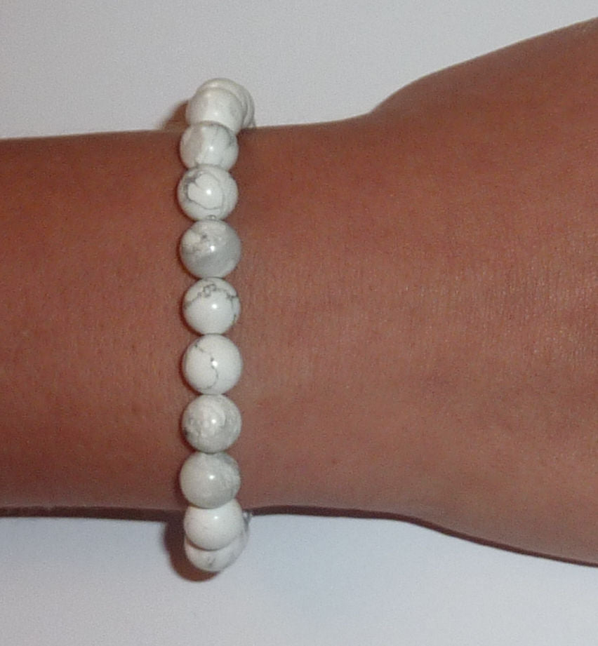 Empowering Howlite Bracelet - She Believed She Could, So She Did